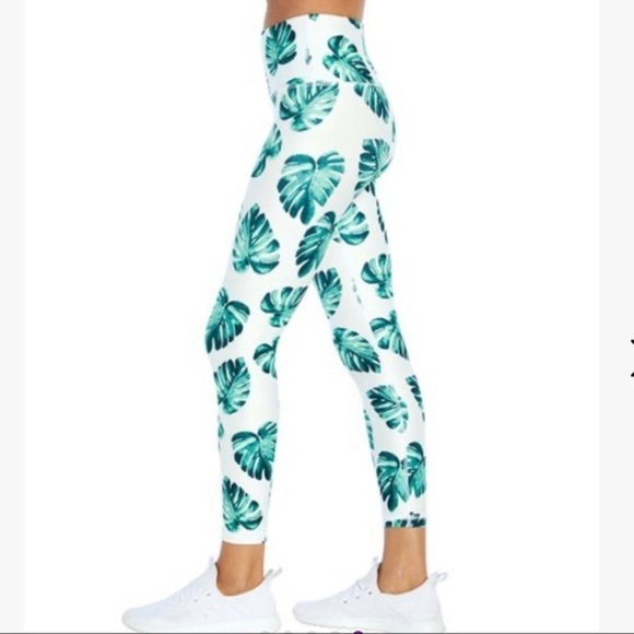 NWT Wildfox Luxe Legging Tropical Banana Leaves - Picture 3 of 10